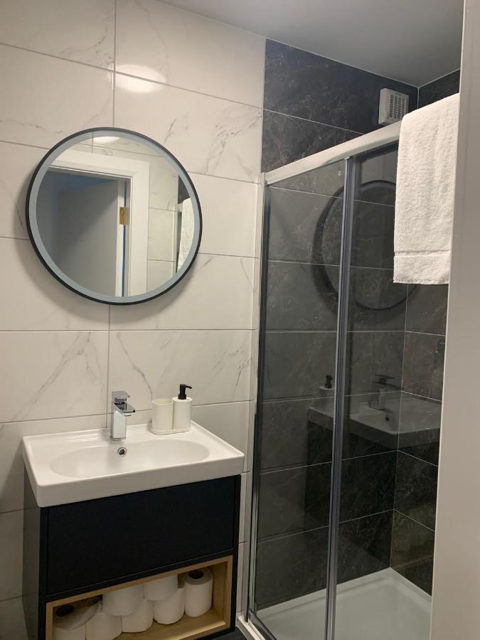 14 Eyre Square Lane Apartment Galway Bagian luar foto