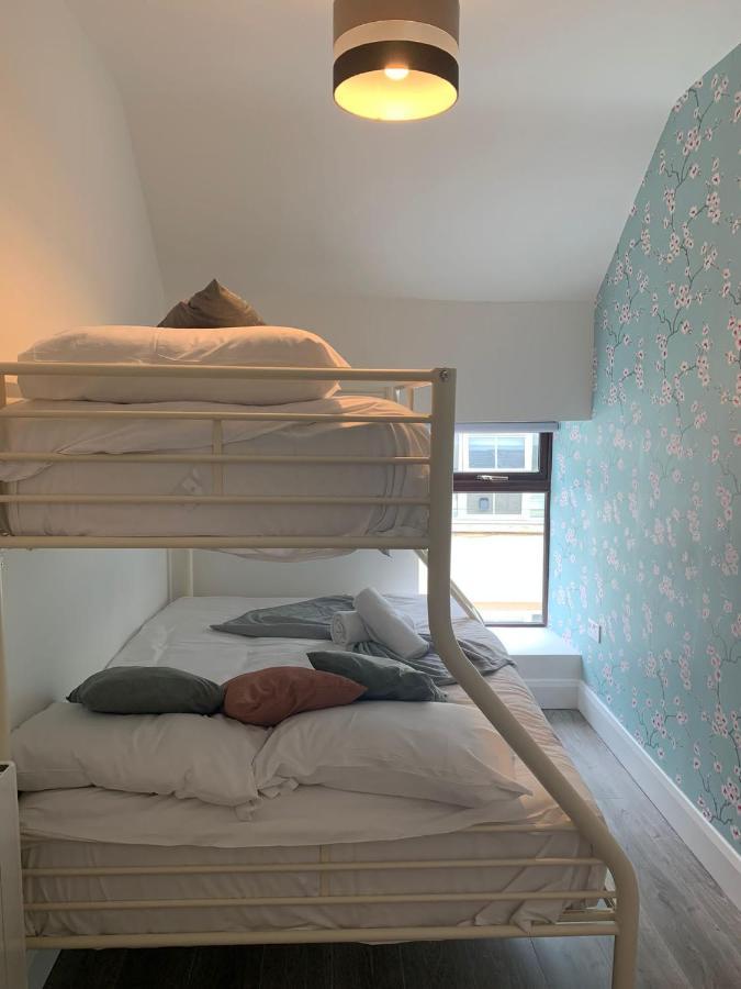14 Eyre Square Lane Apartment Galway Bagian luar foto